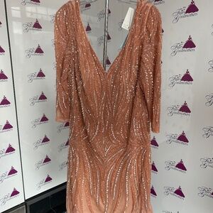 Scale 48663 Size 18 Gold Sequined Evening Dress